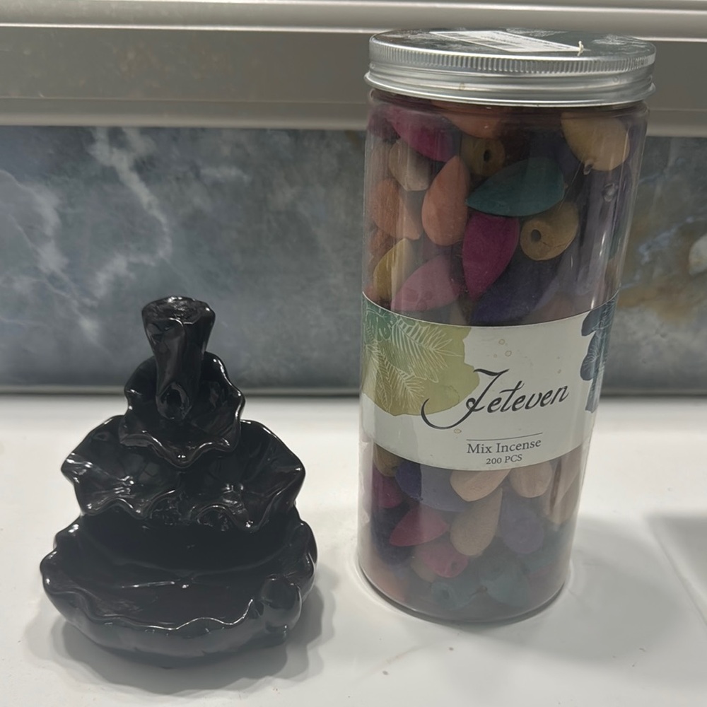Black Incense waterfall Holder with 200 Mixed Incense Cones